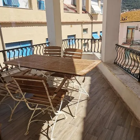 Lungomare Porto Santo Stefano Nocleg ze śniadaniem